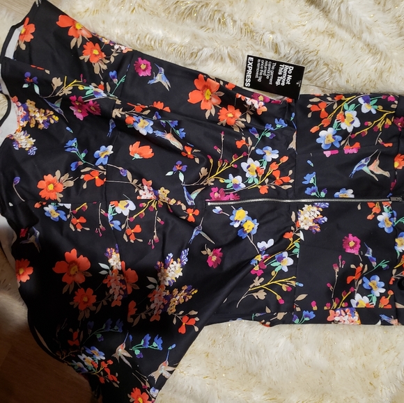 Brand New Express Strapless Dress - Picture 4 of 4